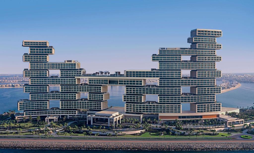 Atlantis The Royal (Palm Jumeirah)